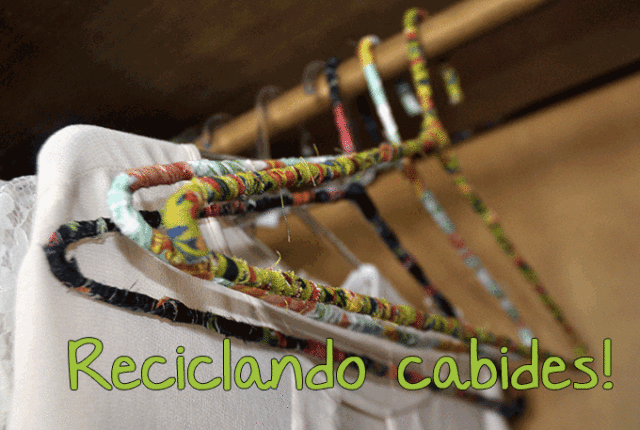 Reciclando cabides